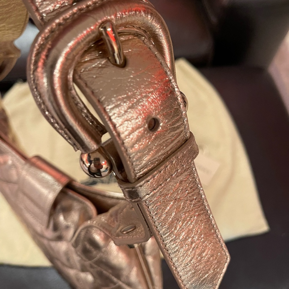Burberry Brooke Gold Shoulder Bag - Picture 10 of 15